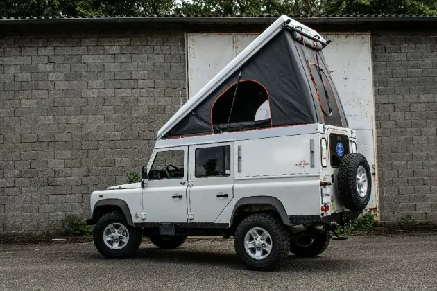 TOIT RELEVABLE ALU CAB ICARUS BLANC POUR LAND ROVER DEFENDER 110 Commander Vite