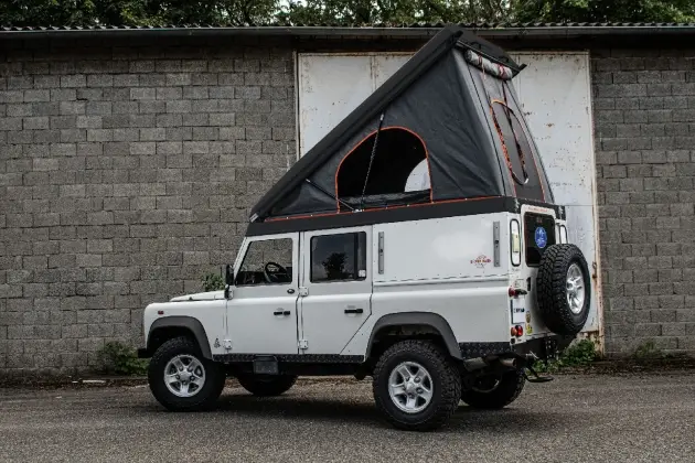 TOIT RELEVABLE ALU CAB ICARUS NOIR POUR LAND ROVER DEFENDER 110 Livraison Gratuite