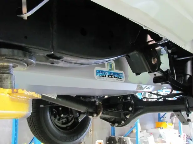 Certifié RESERVOIR A CARBURANT DE REMPLACEMENT LRA 140L POUR FORD RANGER APRES 2012 PXII ET PXIII