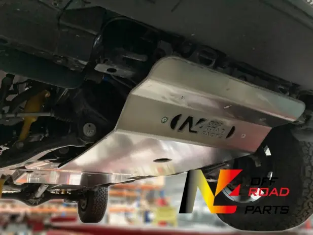 BLINDAGE AVANT 8mm N4 COURT POUR TOYOTA HILUX REVO A PARTIR DE 2016 Offre Exclusive