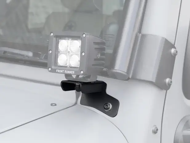 Support de phares sur pare-brise pour Jeep Wrangler JK/JKUFront Runner Meilleure Vente