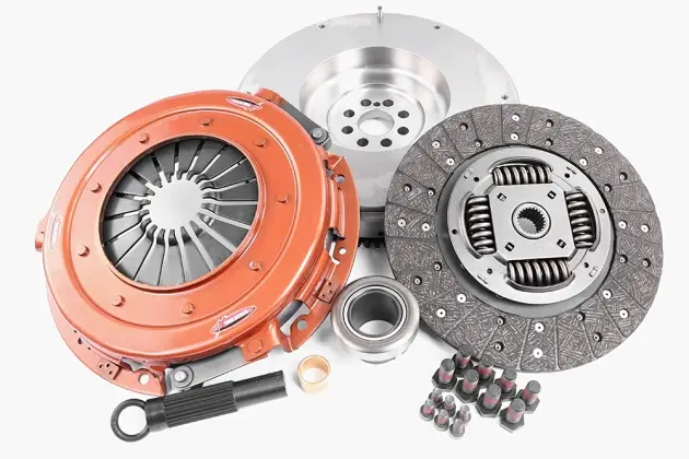 KIT EMBRAYAGE RENFORCE XTREME OUTBACK +20% 500 NM AVEC VOLANT MOTEUR POUR LAND ROVER DEFENDER TD5 Populaire