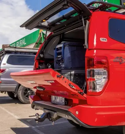 Achetez Aujourd’hui VERINS DE HAYON TAILGATE ASSIST ARB AIDE A LA FERMETURE ET RETENUE A L'OUVERTURE POUR TOYOTA HILUX REVO A PARTIR DE 2021