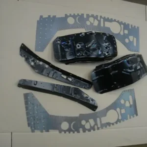 KIT DE RENFORTS D'AILES HD AVANT A SOUDER POUR TOYOTA LAND CRUISER KDJ120 KDJ125 - KIT DE 6 PIECES Jusqu’à Épuisement Des Stocks