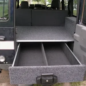 TIROIR DE RANGEMENT SIMPLE 790 X 1070 X 280 MM ARB POUR LAND ROVER DEFENDER 90 et 110 DE 2002 A 2016 AVEC KIT DE FINITION Certifié
