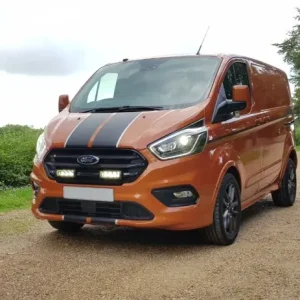 KIT ECLAIRAGE LED LAZER LONGUE PORTEE TRIPLE-R4 Gen2 AVEC INTEGRATION A LA CALANDRE POUR FORD TRANSIT CUSTOM (2018+) Meilleur Prix