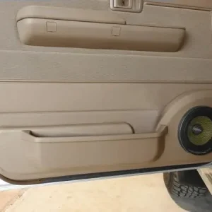 Haute Qualité KIT INSTALLATION POUR HAUT-PARLEUR DE PORTE AVANT BEIGEET VIDE POCHES LAND CRUISER 76 78 79 2021+