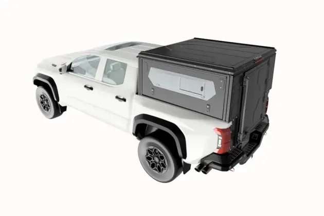 Solde ALU CAB MODCAP WORKER AVEC FENETRES LATERALES POUR TOYOTA TACOMA 2024+ BENNE COURTE