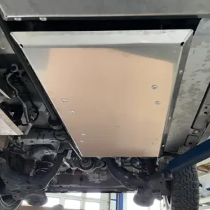 BLINDAGE DE RESERVOIR EN ALUMINIUM6MM TECHNIK OFFROAD POUR FORD TRANSIT CUSTOM A PARTIR DE 2025 Vente Directe