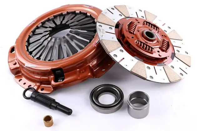KIT EMBRAYAGE RENFORCE HEAVY DUTYXTREM OUTBACK +40% 670NM POUR NISSAN PATROL Y61 3L DE 2000 A 2004 Marque