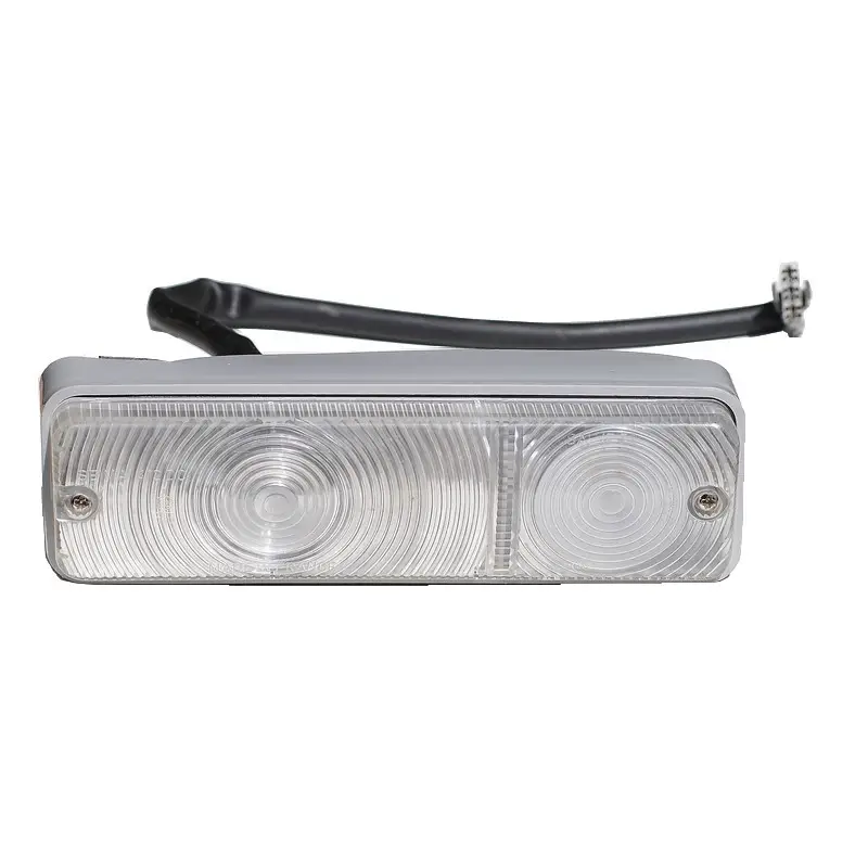 Feu avant droit cristal pour PEUGEOT 104 Marque