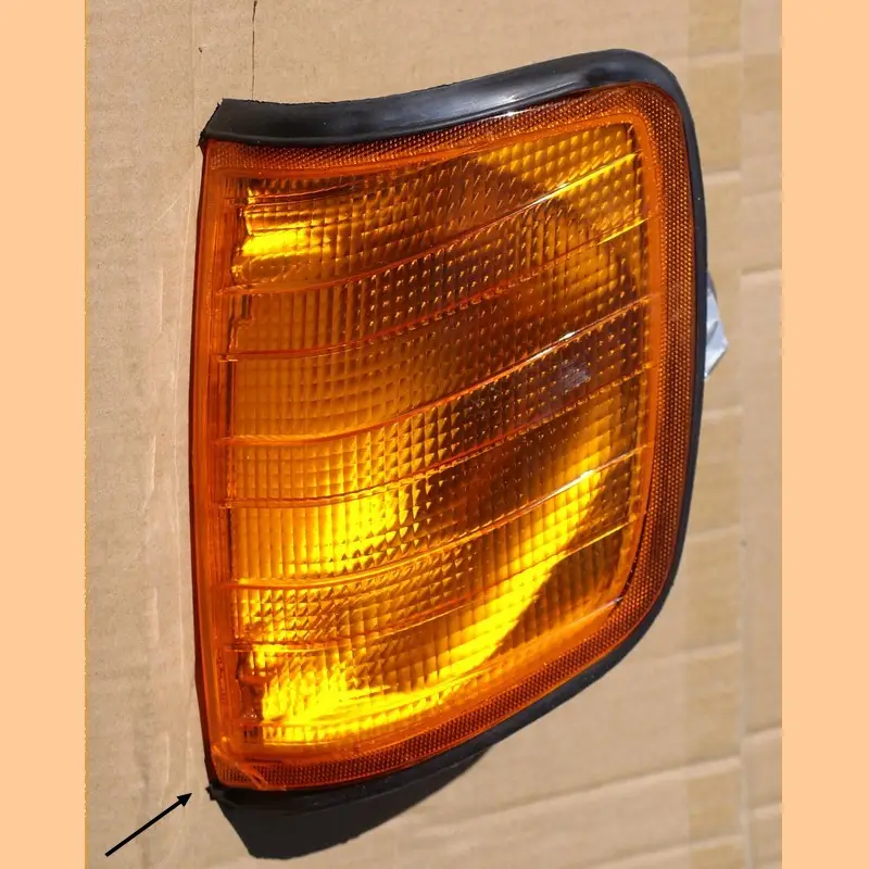 Vente Flash Feu avant gauche ambre pour MERCEDES W124 Défaut d'aspect