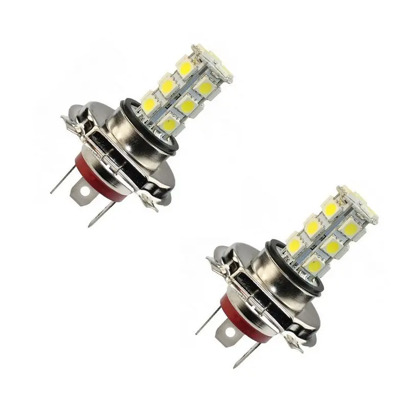 Réduction Jeu de 2 lampes LED H4 en 6 Volts