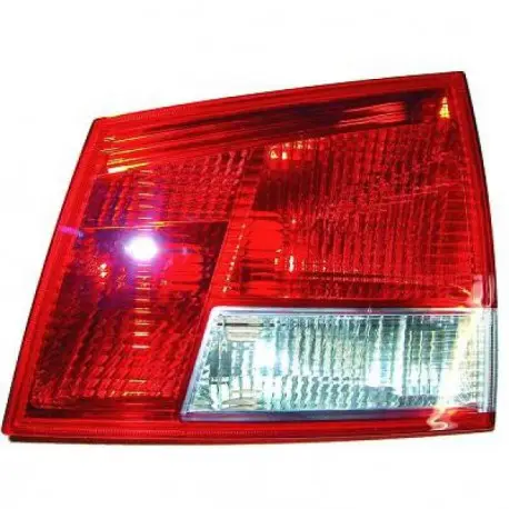 FEU ARRIERE GAUCHE INTERIEUR OPEL VECTRA (03-08) - POUR BREAK Offre Du Jour