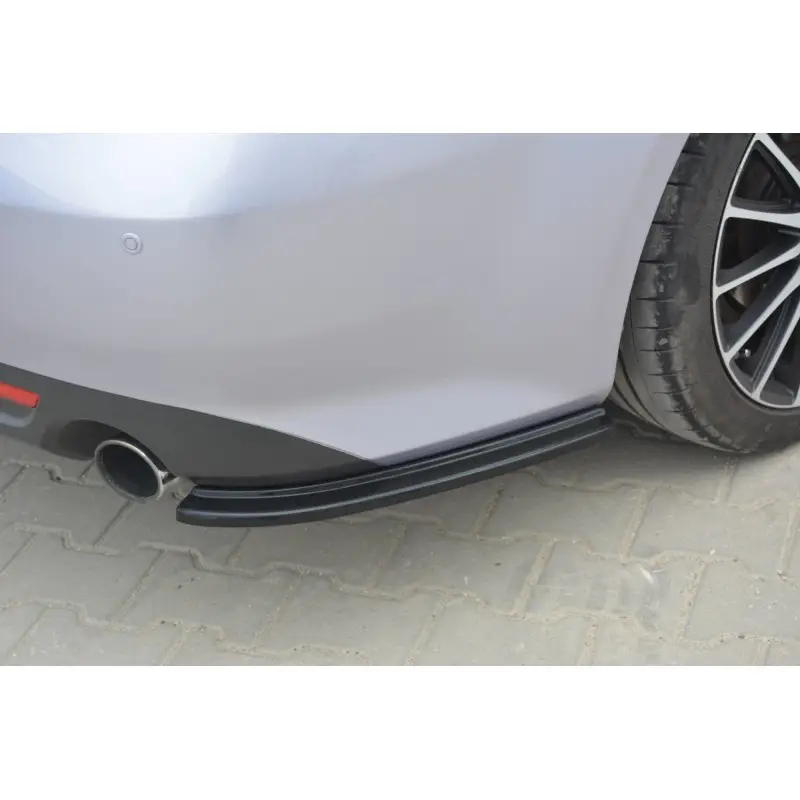 Offre Spéciale LAME DU PARE-CHOCS ARRIERE MAZDA 6 MK2 SPORT HATCH (GH-SERIES) AVANT FACELIFT - MAXTON DESIGN - FINITION NOIR BRILLANT