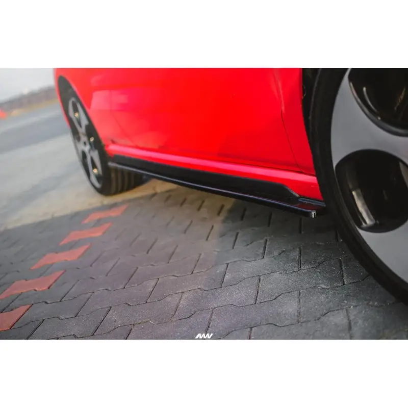 SET DES DIFFUSEUR DES BAS DE CAISSE VOLKSWAGEN POLO MK5 GTI 6R AVANT FACELIFT - MAXTON DESIGN - FINITION NOIR BRILLANT Pas Cher
