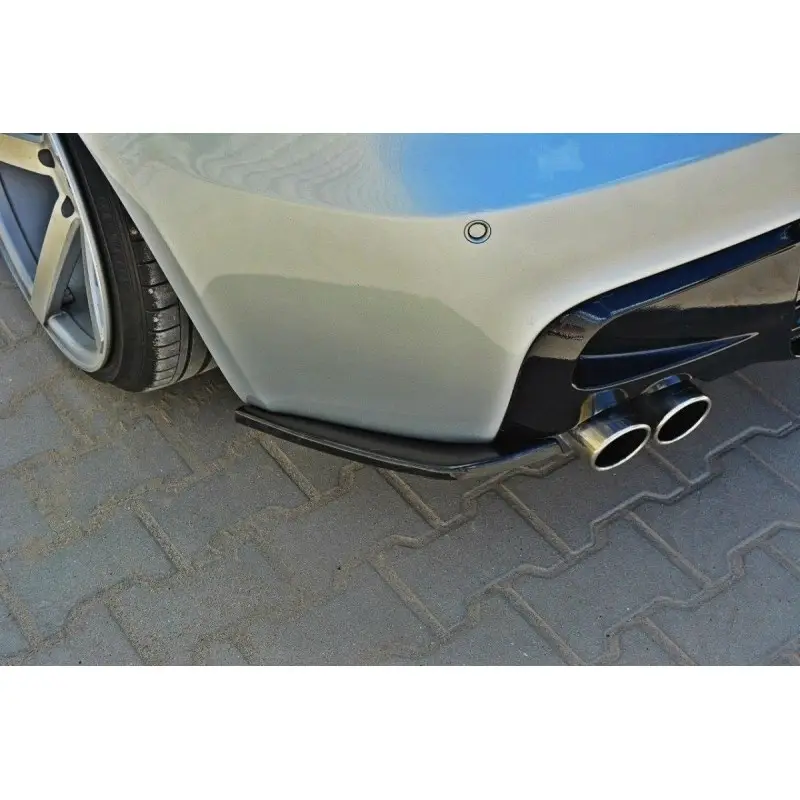 LAME DU PARE CHOCS ARRIERE BMW 1 E87 STANDARD-M-PERFORMANCE - MAXTON DESIGN - FINITION NOIR BRILLANT Prix Choc