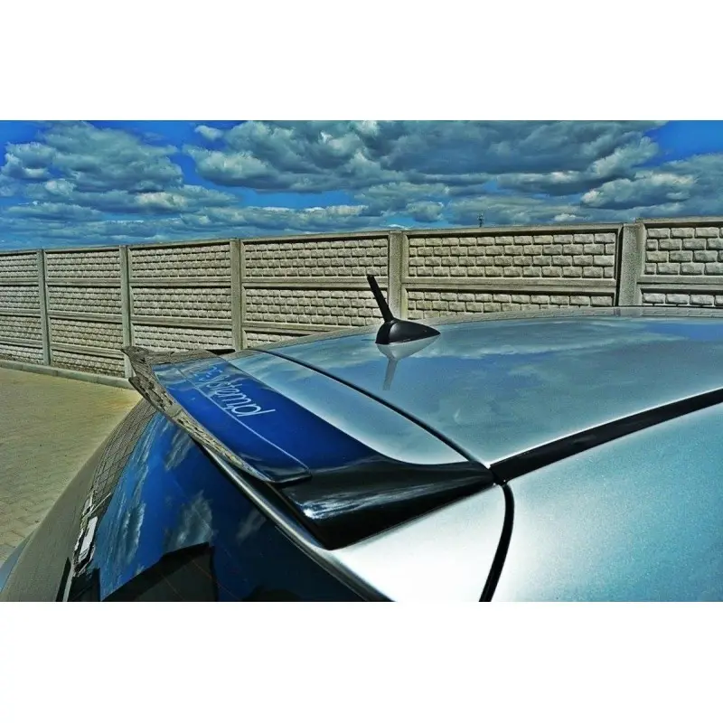 Dernière Chance SPOILER CAP BMW 1 E87 M-PERFORMANCE - MAXTON DESIGN - FINITION NOIR BRILLANT