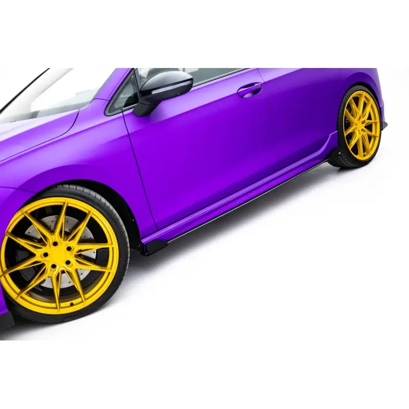 Usine Directe STREET PRO RAJOUTS DES BAS DE CAISSE + FLAPS VOLKSWAGEN GOLF R MK8 / MK8 FACELIFT - MAXTONDESIGN - FINITION NOIR