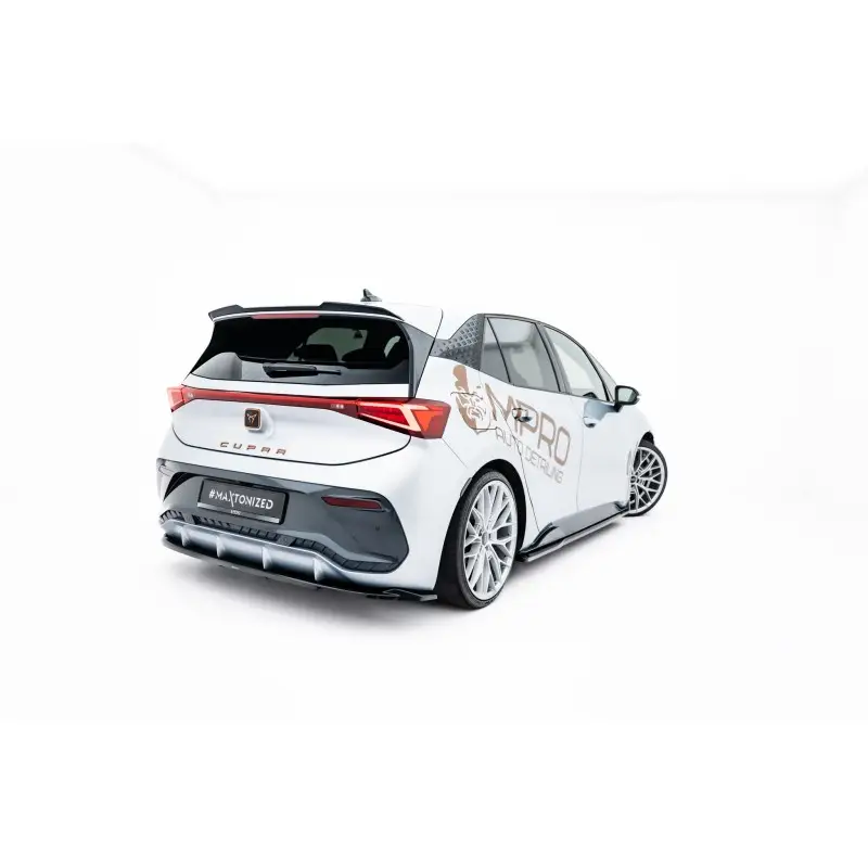 SPOILER CAP CUPRA BORN MK1 - MAXTONDESIGN - FINITION NOIR BRILLANT Authentique