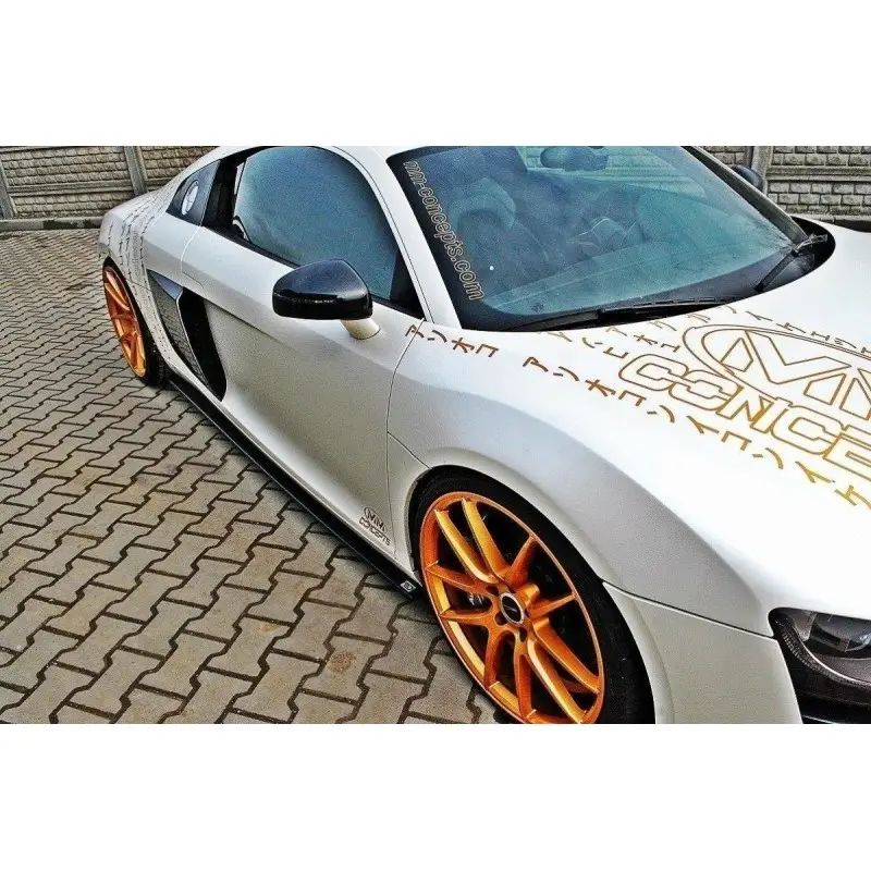 RAJOUTS DES BAS DE CAISSE AUDI R8 2006 - 2015 - MAXTON DESIGN - FINITION NOIR BRILLANT Must-Have