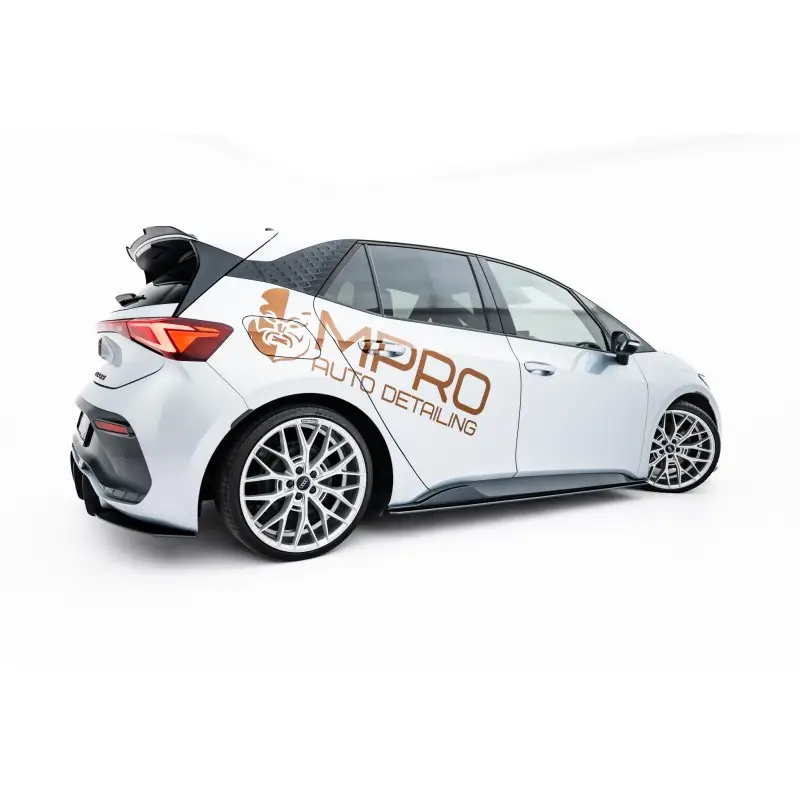 STREET PRO RAJOUTS DES BAS DE CAISSE CUPRA BORN MK1 - MAXTONDESIGN - FINITION NOIR Nouvelle Collection