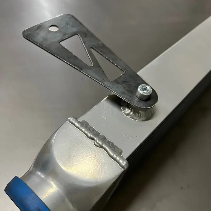 Platines de Fixation pour Echangeur ou Radiateur d'Huile - 15 cm Offre Spéciale